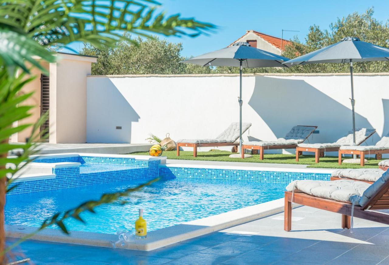 Villa Lucija 比奥格勒·纳·莫鲁 外观 照片