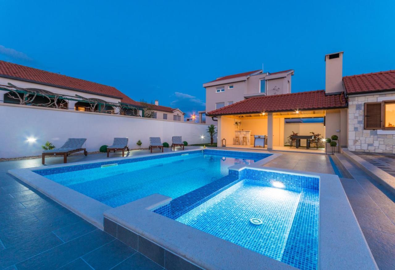 Villa Lucija 比奥格勒·纳·莫鲁 外观 照片
