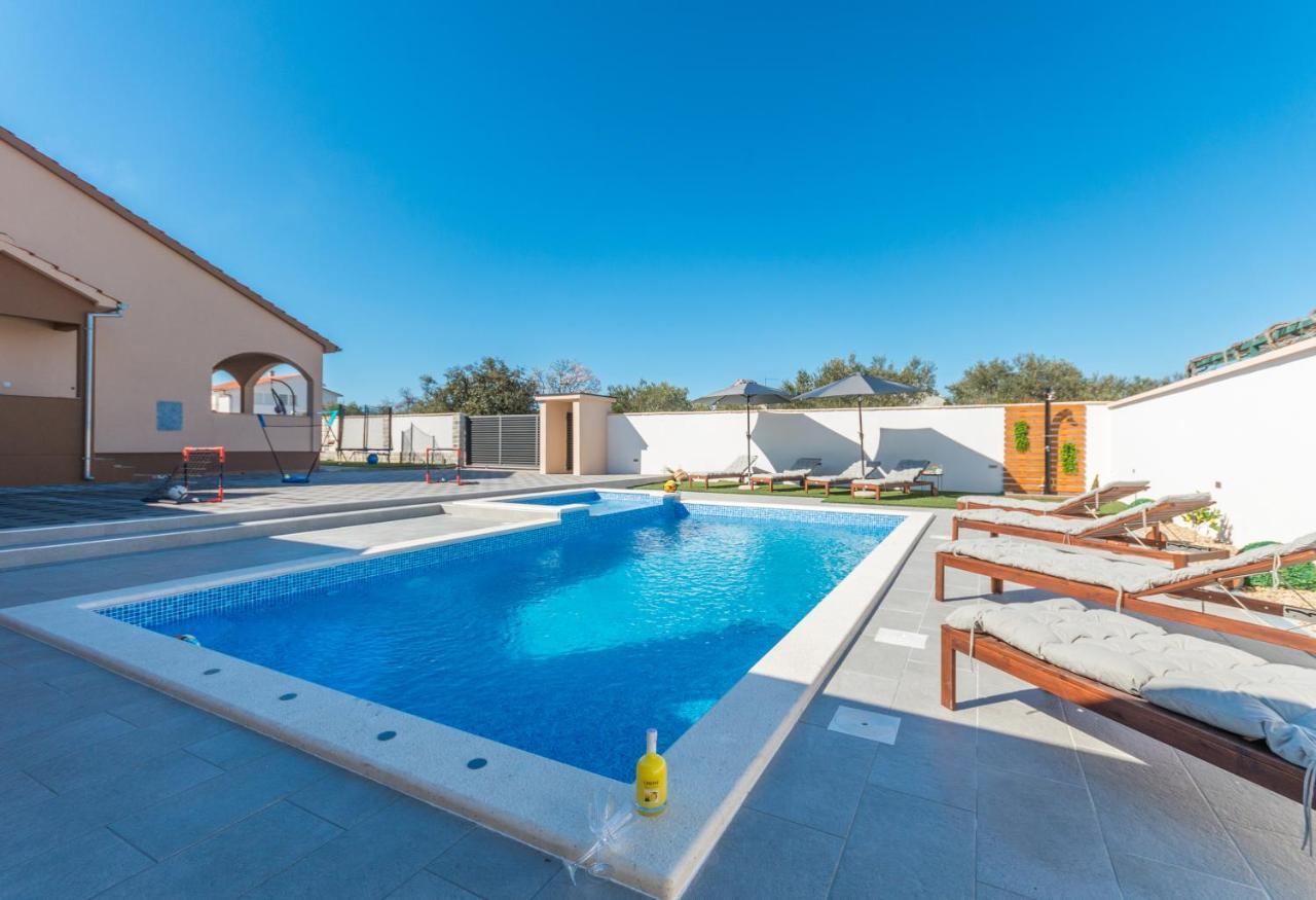 Villa Lucija 比奥格勒·纳·莫鲁 外观 照片