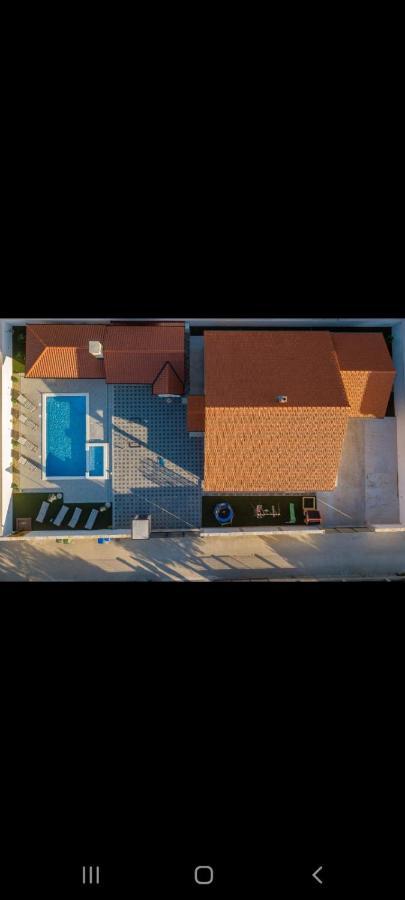 Villa Lucija 比奥格勒·纳·莫鲁 外观 照片